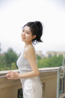 欧美人伦禁忌DVD放荡欲情